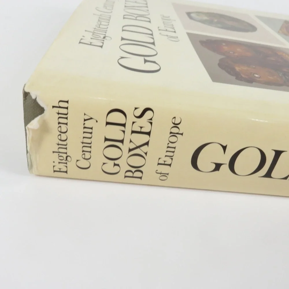 Eighteenth Century Gold Boxes of Europe by Snowman, Kenneth A. 1990